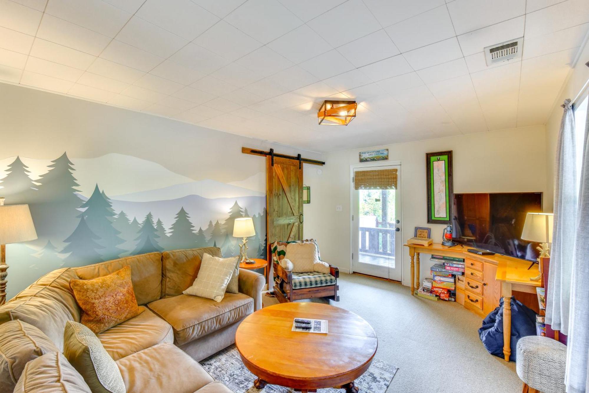 Mountain Cabin With Hot Tub And Fire Pit! Blairsville Eksteriør bilde